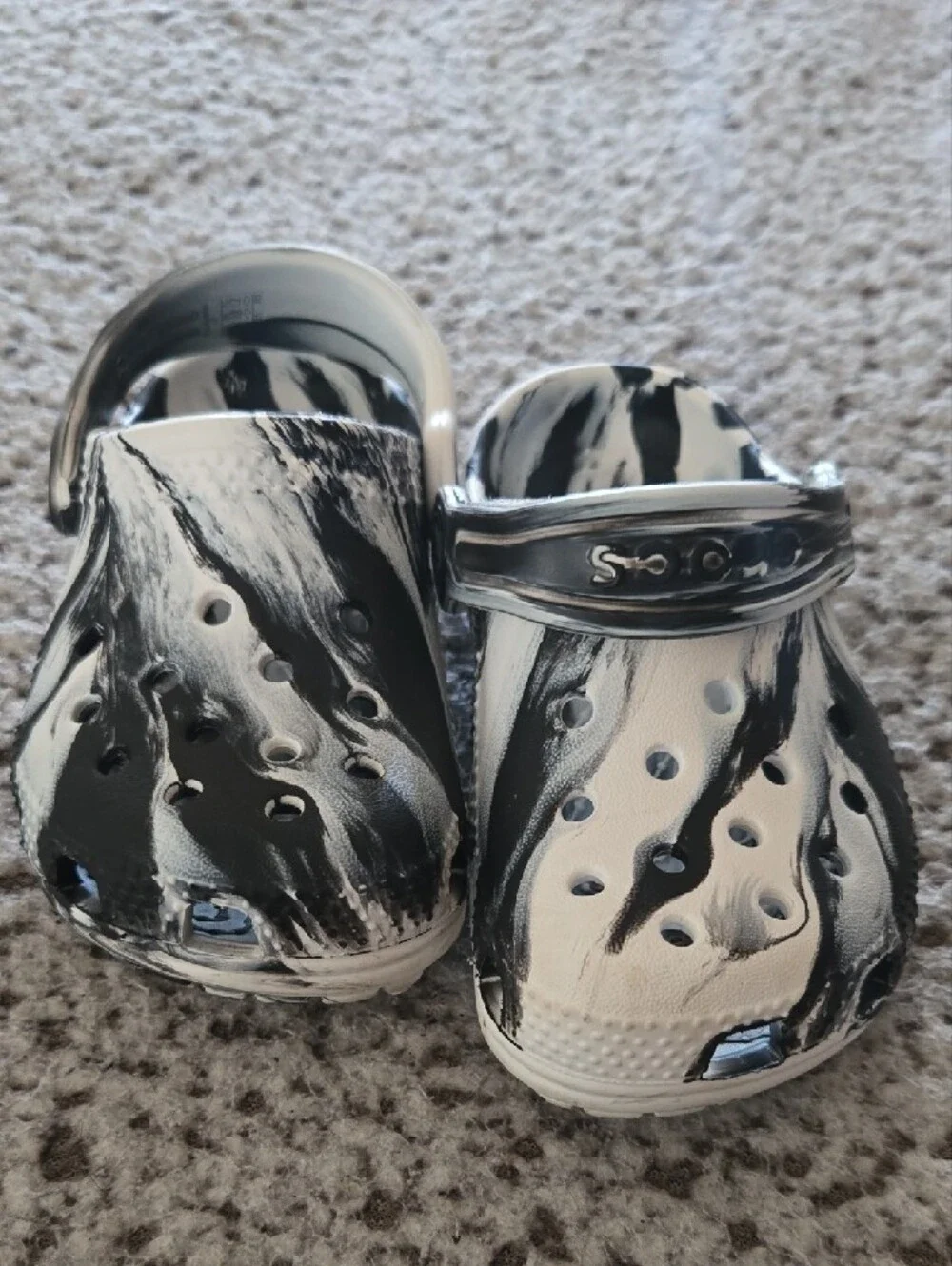 CROCS size 7c